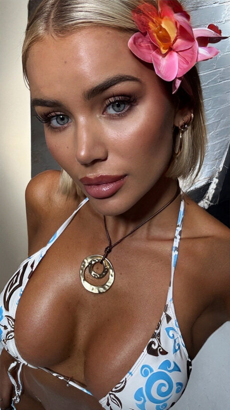 Baby Julz onlyfans sexy