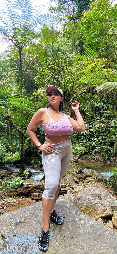 Sarah Ardhelia1995 naked onlyfans leaks