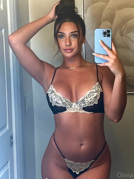 Oliviaj4 onlyfans naked pics