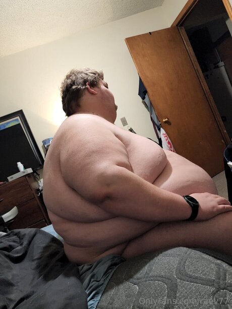 Raev77 only fans pictures