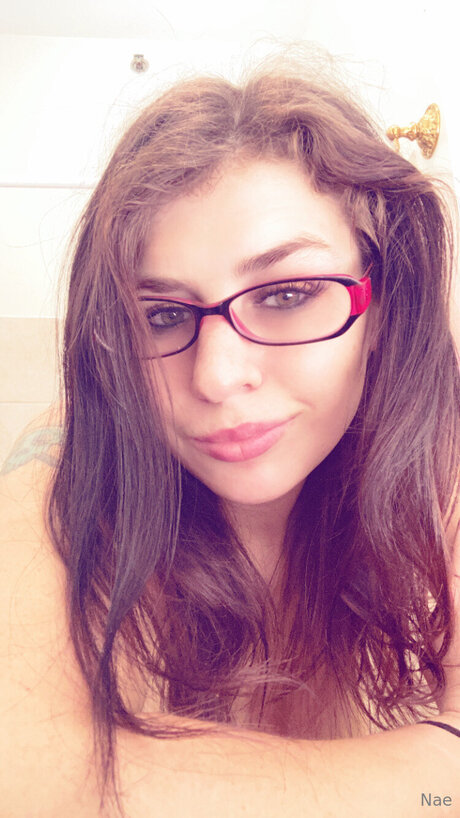 Bipoeticgirl420 naked onlyfans pics