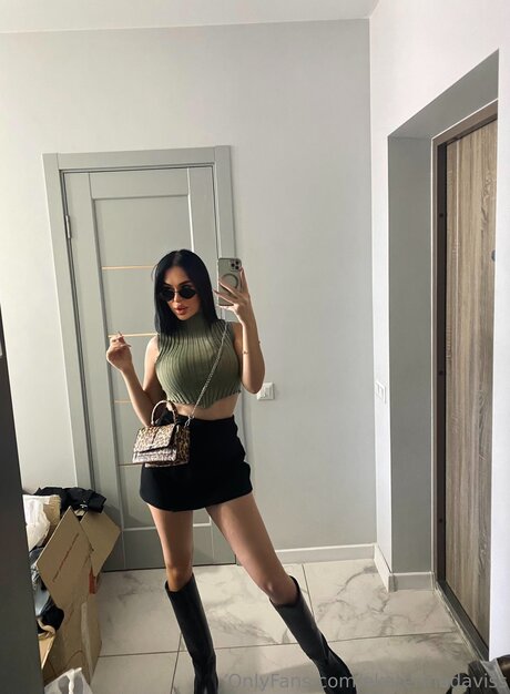 Ekaterinadaviss onlyfans leak nudes