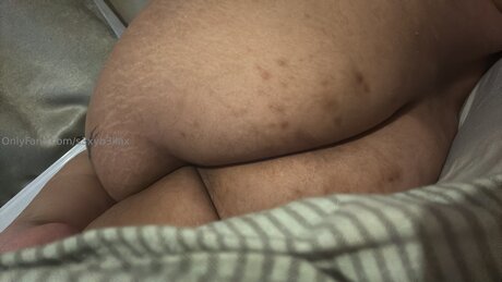 S3xyb3llax onlyfans pics