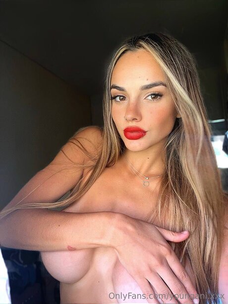 Ani Annet nudes onlyfans leaked