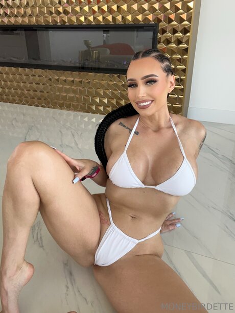 Moneybirdettevip onlyfans nude porn