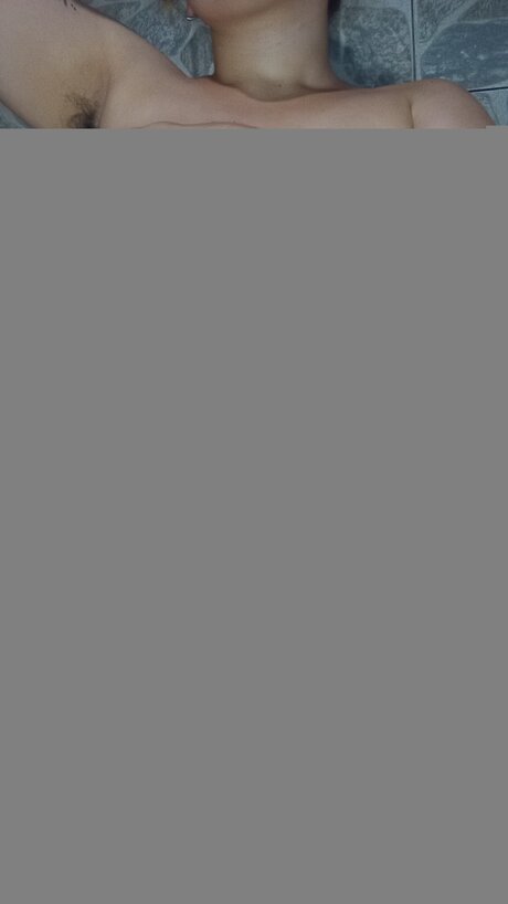 Lulu Hot Babe naked onlyfans