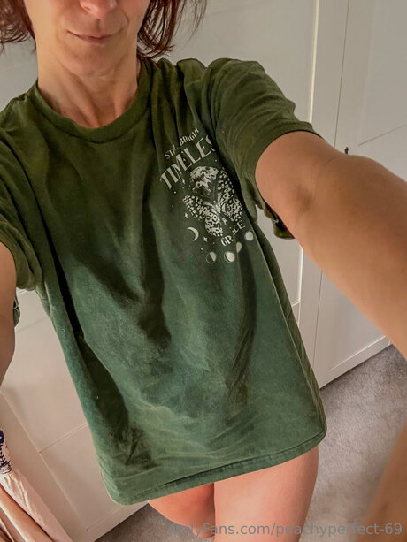 Peachyperfect 69 onlyfans free