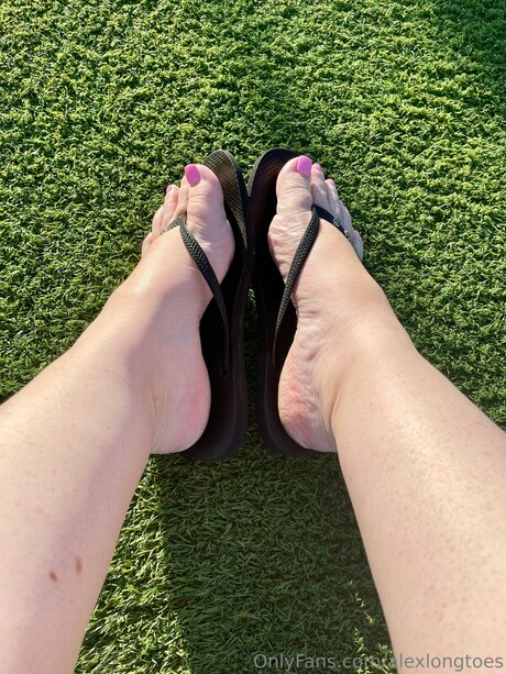 Alexlongtoes Profile pic