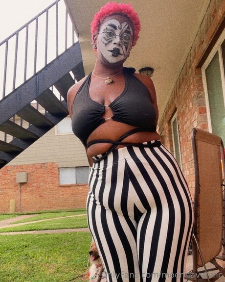 Moonhaveninc onlyfans boobs