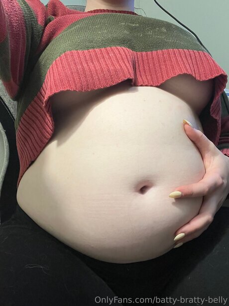 Batty Bratty Belly onlyfans pics