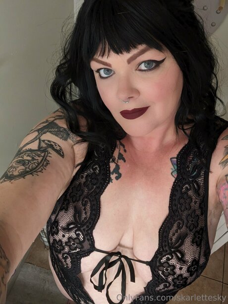 Skarlettesky xxx onlyfans