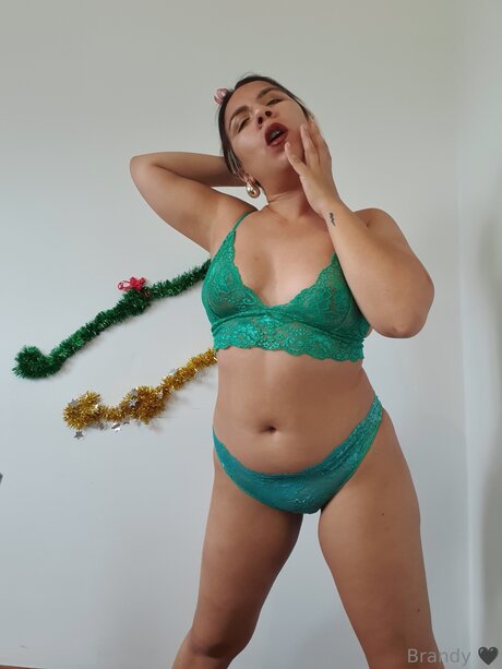 Playfullittlegirl only fans naked