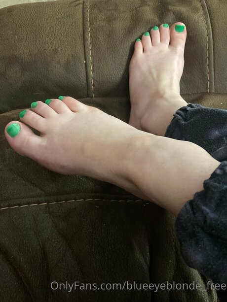Blueeyeblonde Free onlyfans nude pics