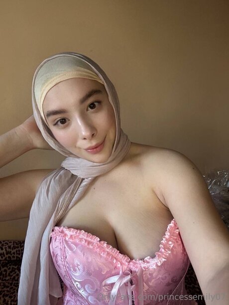 Princessemily07 onlyfans leaked