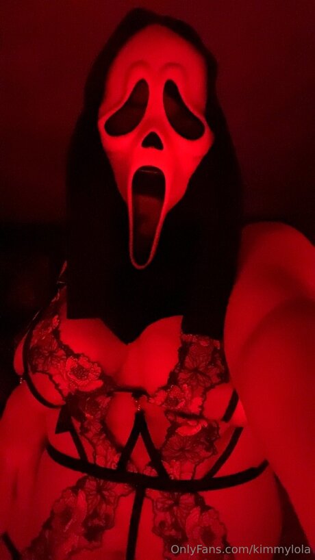 Kimmylola naked onlyfans