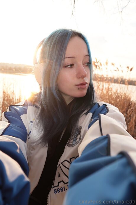 Tinaredd onlyfans content type