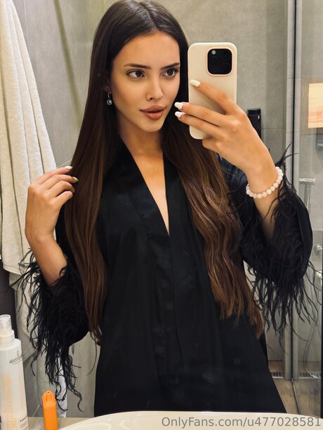 Karina Paw Profile pic