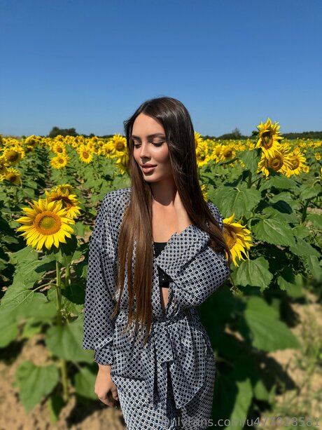 Karina Paw porn onlyfans