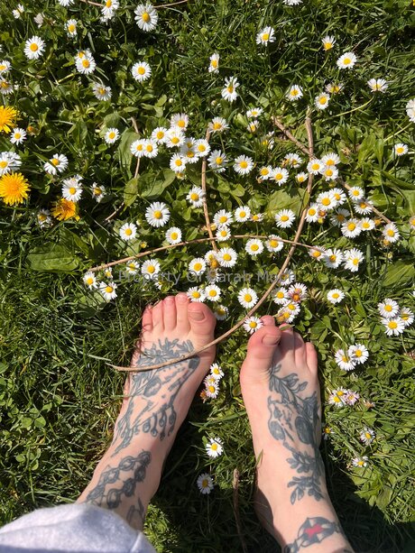 cheerleader nude onlyfans beautiful naked depiction