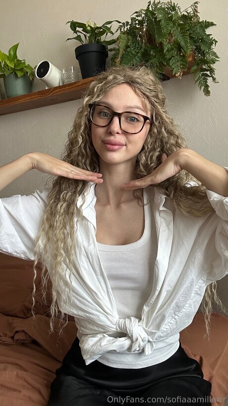 Sofiaaamillerrr nudes only fans