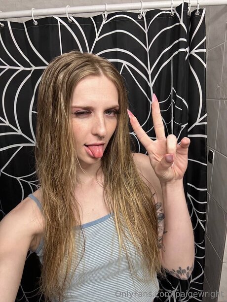 Paigewright nudes only fans