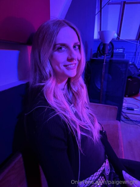 Paigewright leaks only fans