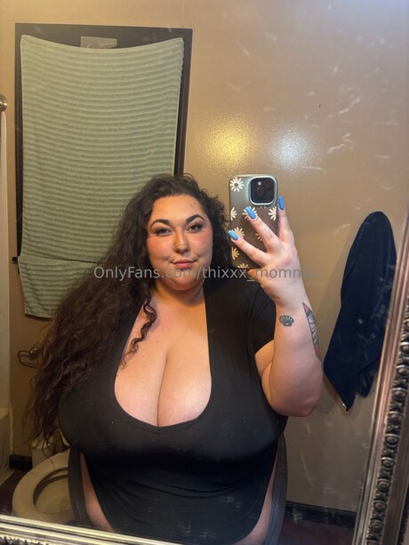 Thixxx Momma onlyfans leak fuck