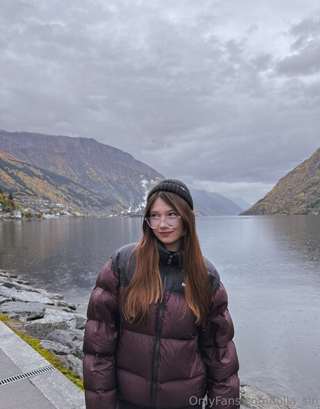 Lolla Sin naked onlyfans leaked