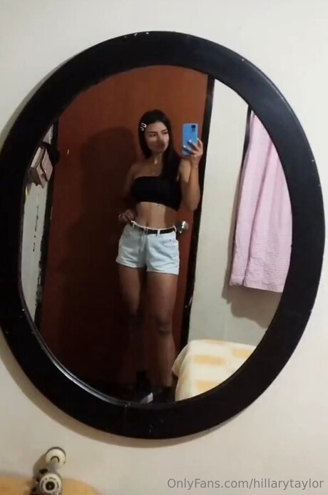 Hillarytaylor onlyfans leaks xxx