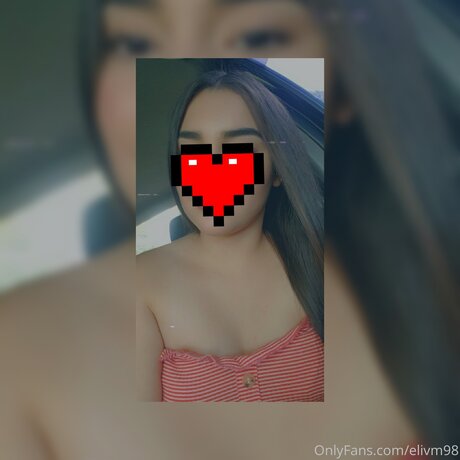 Elivm98 onlyfans boobs