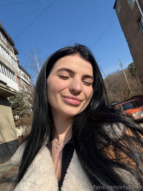 Ellyberry onlyfans leaked free