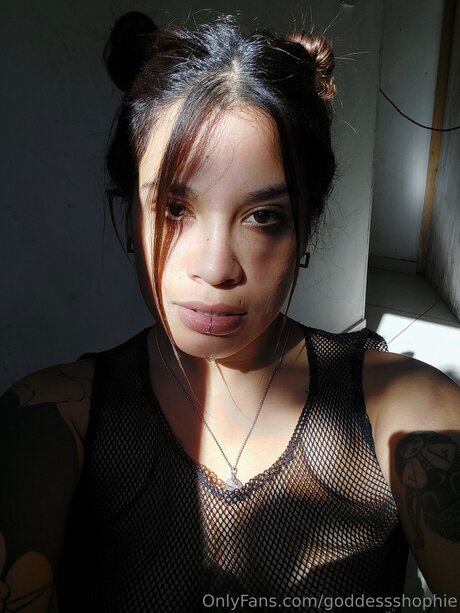 Goddessshophie onlyfans nude tits