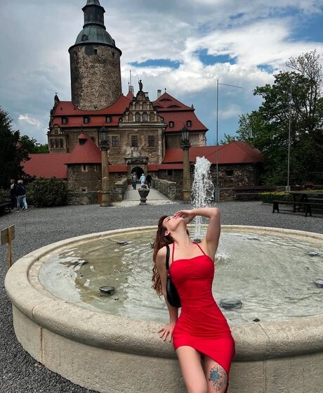 Aariel Leiira onlyfans nudes