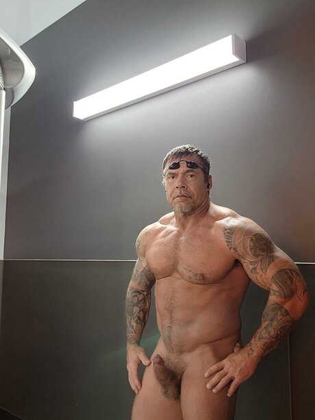 Cagejohnson75 only fans naked