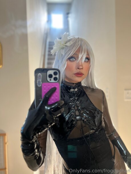 Froggochan onlyfans nudes