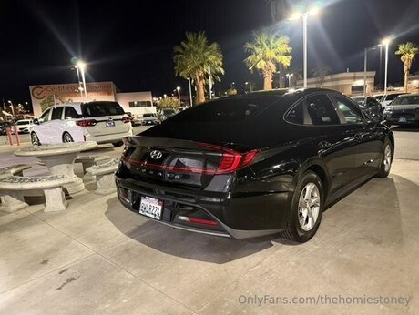 Thehomiestoney on onlyfans