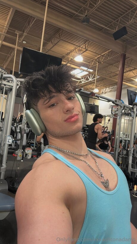 Ashtonadamsx onlyfans nudes