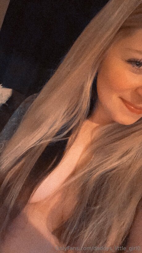 Daddys Little Girl0 onlyfans leakes