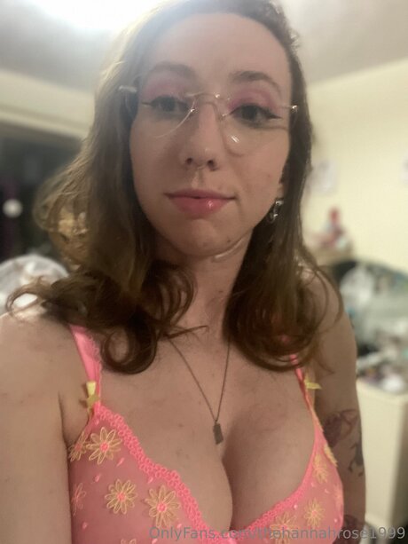 Thehannahrose1999 nude onlyfans leak