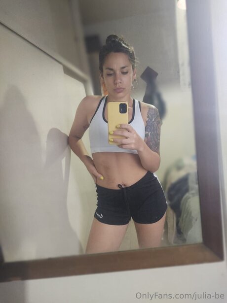 Julia Be only fans naked