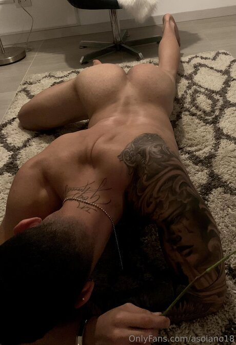 Asolano18 only fans pictures