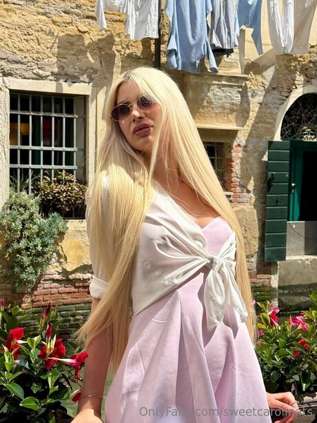 Sweetcarolinats nude on onlyfans
