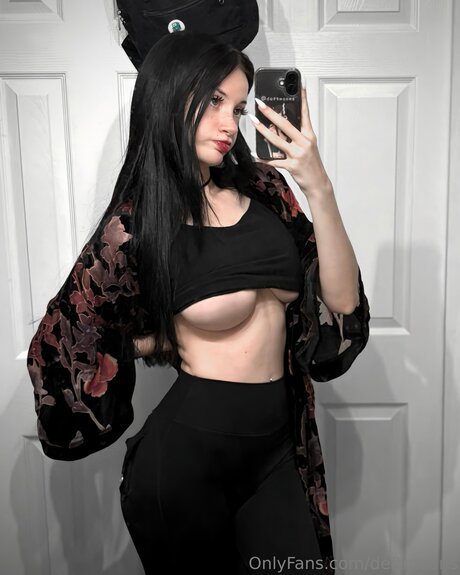 Deftmoons only fans pic