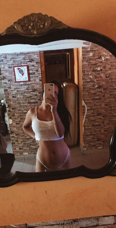 Arapiantonella onlyfans leaked porn