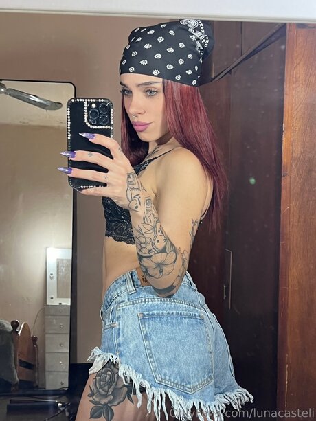 Lunacasteli naked onlyfans leaks