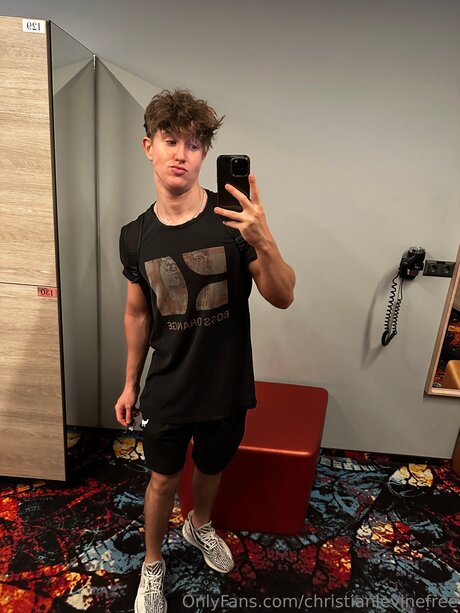 Christianlevine Straight onlyfans model