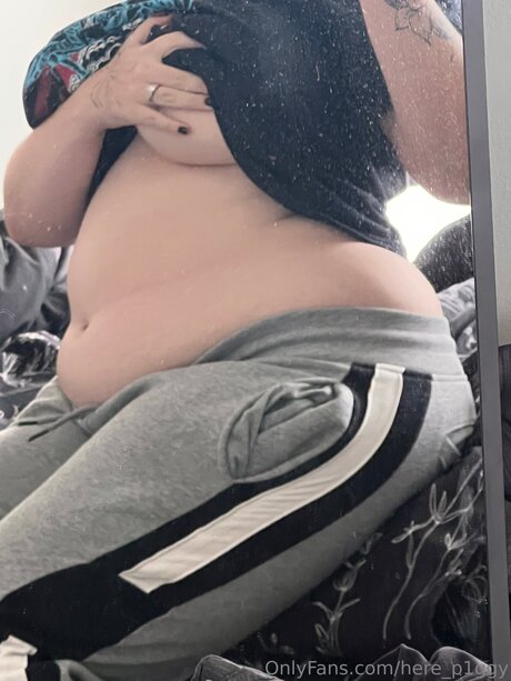 Here P1ggy on onlyfans