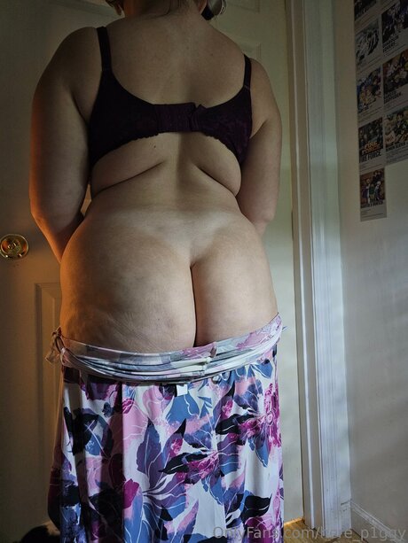 Here P1ggy only fans leaks porn