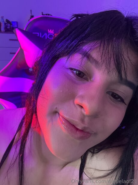 Danielaof21 is on onlyfans