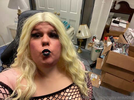 Sissy Erika001 onlyfans naked leaks